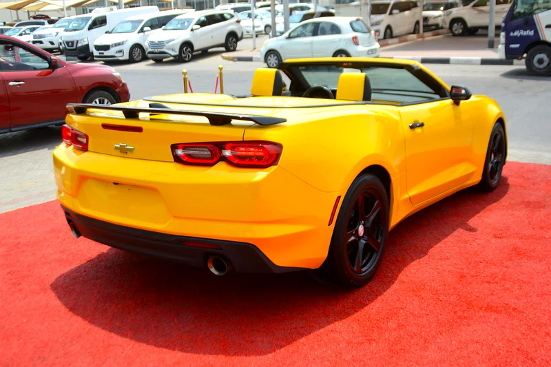 
								Chevrolet Camaro 2023 full									