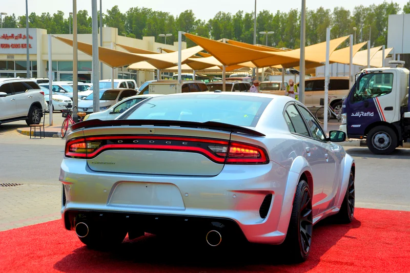 
								Dodge Charger SXT 2022 full									