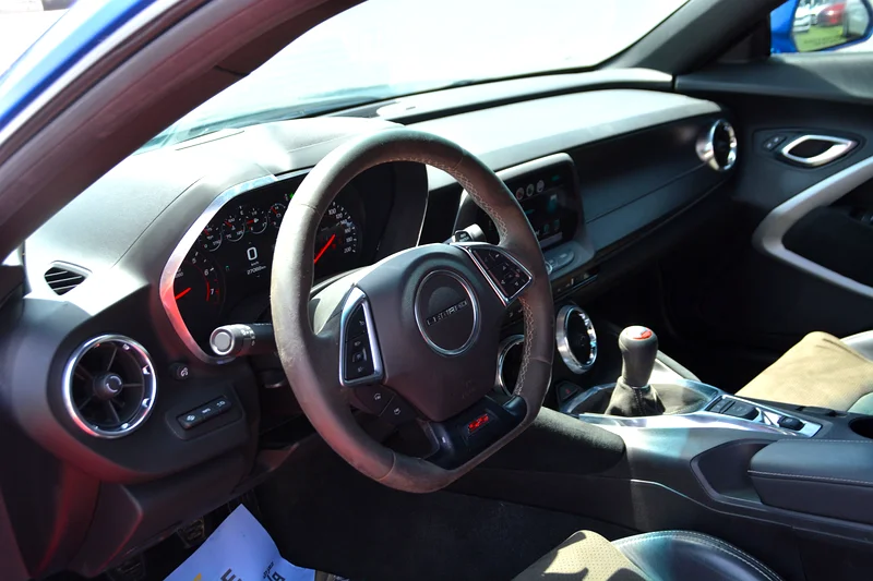 
								Chevrolet Camaro SS 6.2L 2018 full									