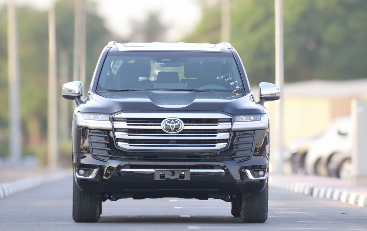 
								Toyota Land Cruiser VX 3.5LV6 full									