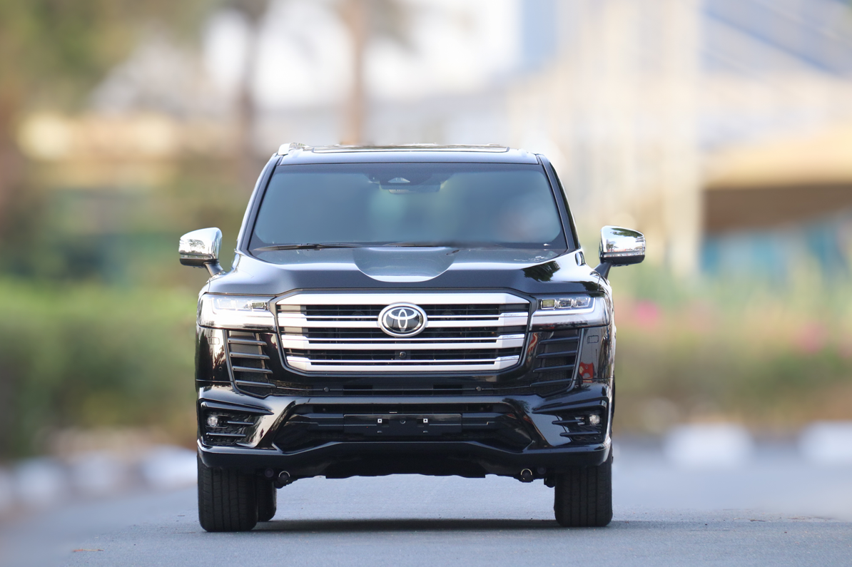 
								Toyota Land Cruiser Twin-Turbo ZX V6 3.5L full									