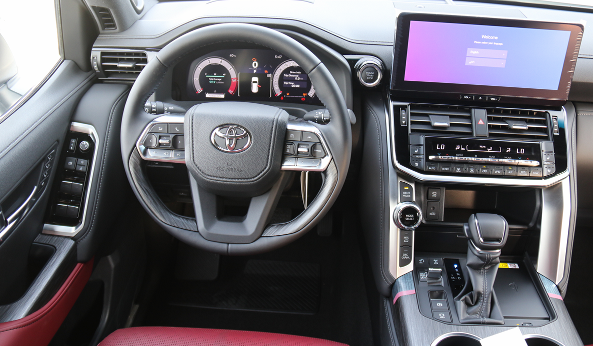 
								Toyota Land Cruiser Twin-Turbo ZX V6 3.5L full									