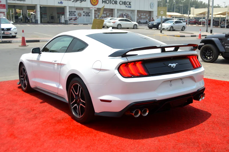 
								Ford Mustang 2.3L 2020 full									