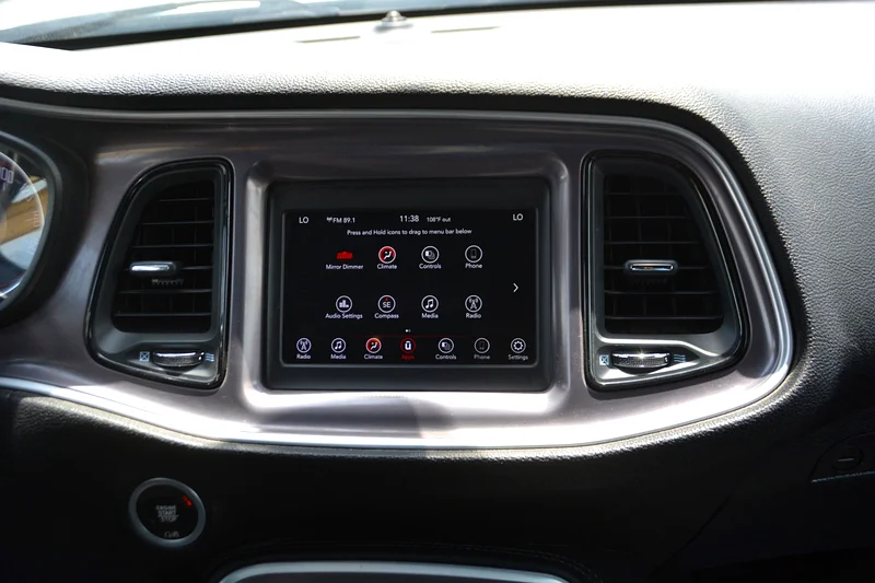 
								Dodge Challenger SXT 2021 full									