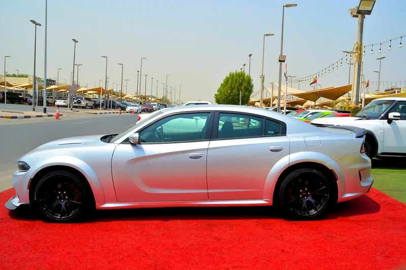 
								Dodge Charger SXT 2022 full									