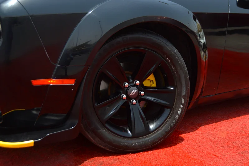 
								Dodge Challenger SXT 2021 full									